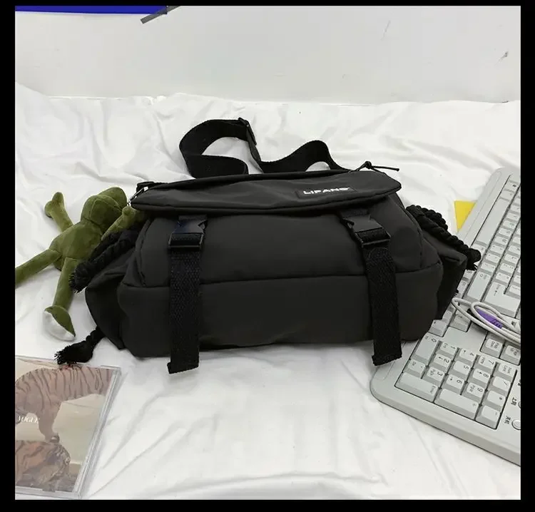 Youth Fashion Nylon Crossbody Bags for Women Handbags Shoulder Bag Large Capacity Solid Canvas Messenger Bag Girls School Bags
