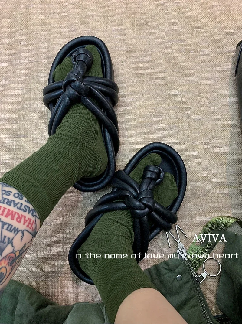 Combed Cotton Split Toe Man Woman Socks Solid Color Small Stripe Comfortable Soft Two-Toed Japanese Harajuku Women's Tabi Sox