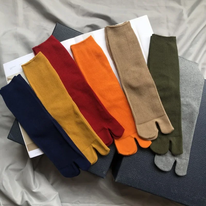 Combed Cotton Split Toe Man Woman Socks Solid Color Small Stripe Comfortable Soft Two-Toed Japanese Harajuku Women's Tabi Sox
