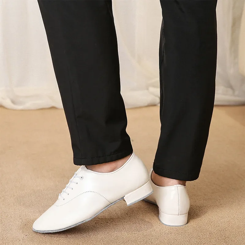 Men Dance Shoes Latin Ballroom Dance Shoes Low Heel Modern Indoor Men Tango Waltz Salsa Danicng Pu Leather Shoes Black White