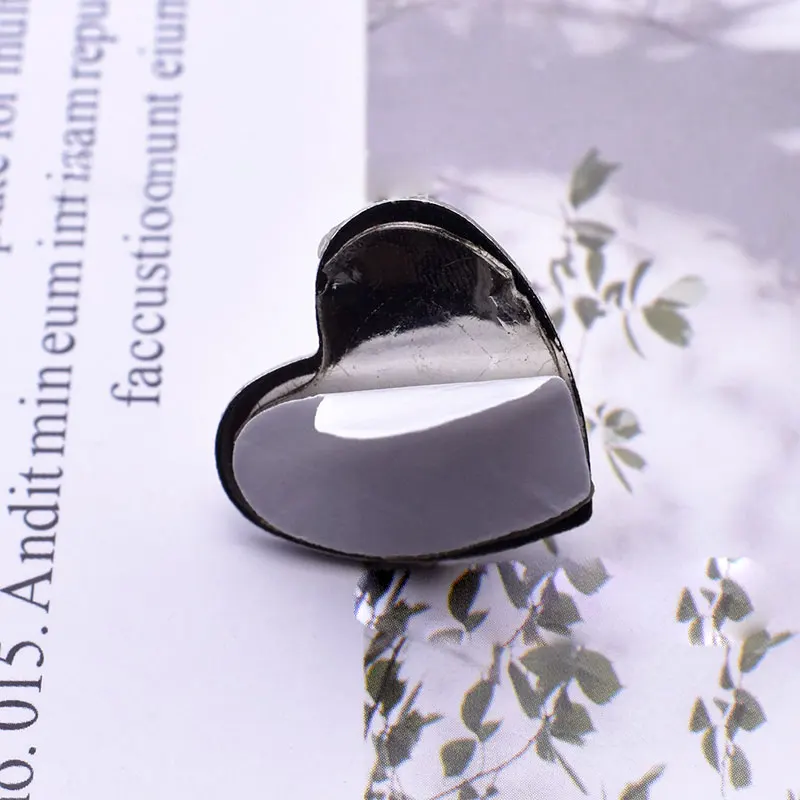 5PCS Kawaii Adhesive Metal Heart Phone Charm Holder Mobile Phone Case Finger Ring Stand Hook Buckle Charm Clasp Accessory String