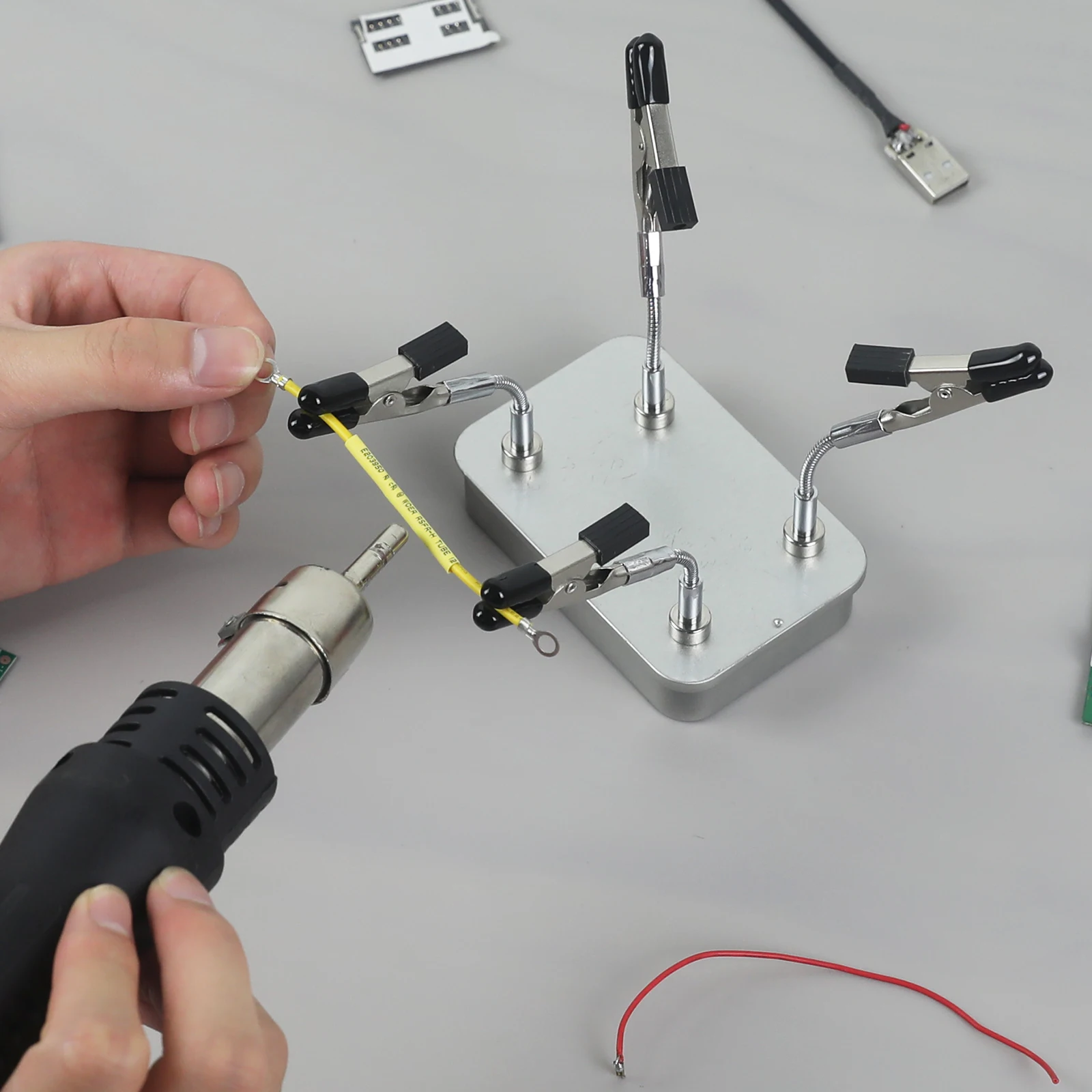 NEWACALOX Soldering Helping Hands 4 Magnetic Universal Flexible Arm Welding Assistant PCB Clamp Thir Hand Welding Repair Tools