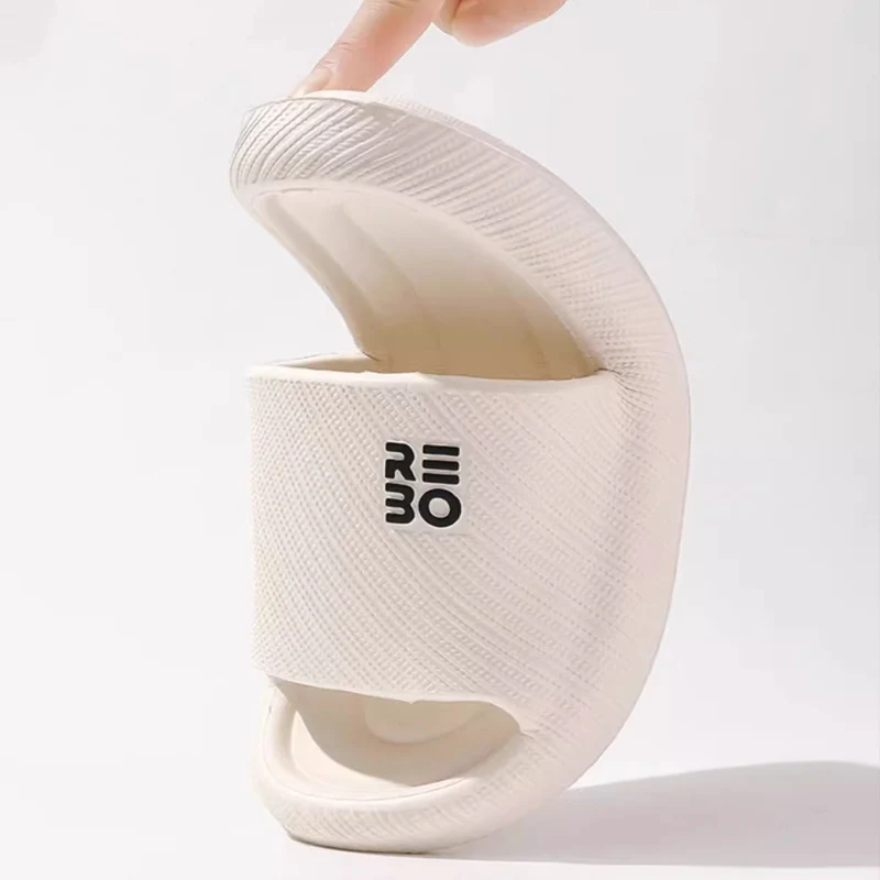 Summer Fashion Slippers Men Shoes Cloud Slippers For Men Home Flat Sandals Massage Flip Flops Couples Bathroom Indoor Slides