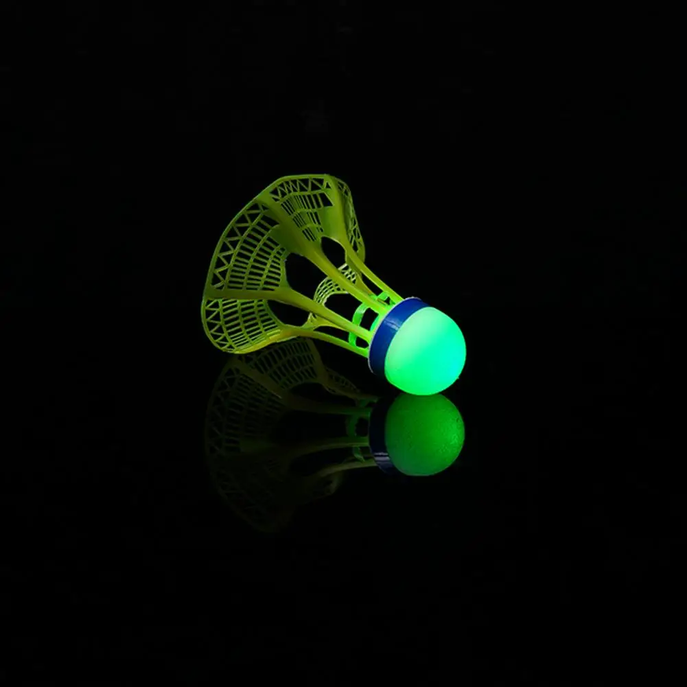 1/2/5 Pack LED Badminton Shuttlecocks -Lighting Glow In The Dark Badminton Birdies Badminton Practice Windproof Shuttlecocks