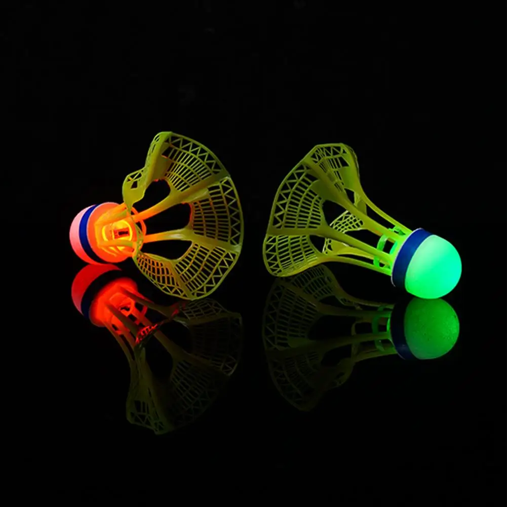 1/2/5 Pack LED Badminton Shuttlecocks -Lighting Glow In The Dark Badminton Birdies Badminton Practice Windproof Shuttlecocks