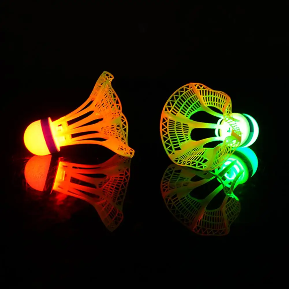 1/2/5 Pack LED Badminton Shuttlecocks -Lighting Glow In The Dark Badminton Birdies Badminton Practice Windproof Shuttlecocks