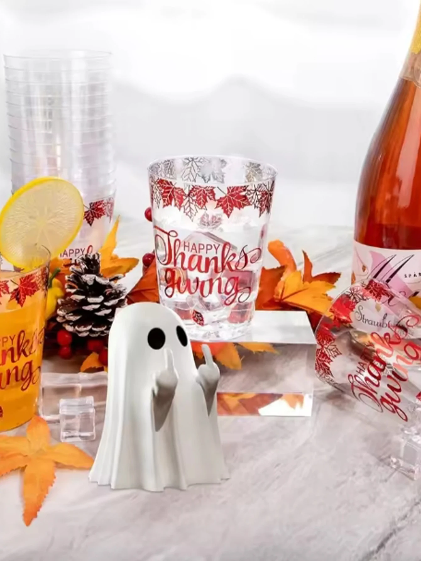 1pc Middle Finger Ghost Statue, 7.5cm Terrifying Ghost Decoration, Halloween Ghost Small Statue Ghost Decoration