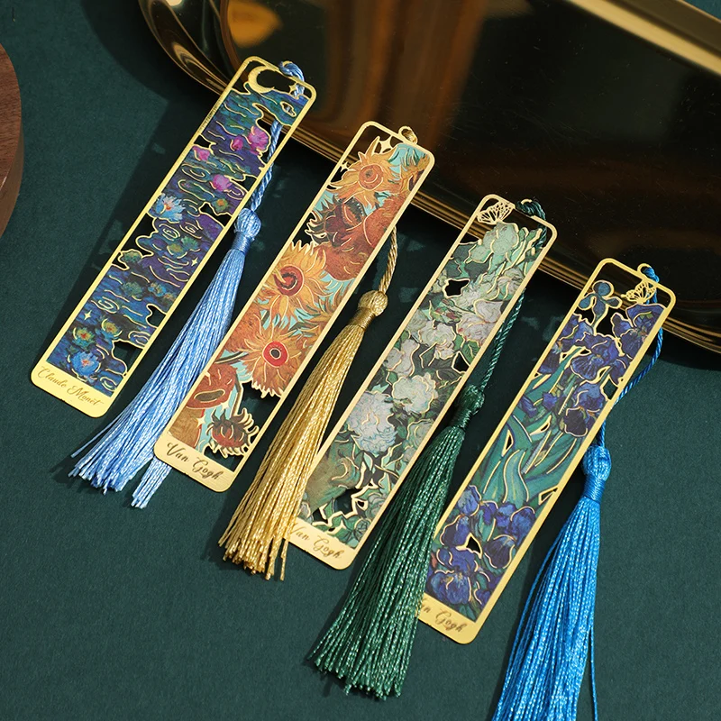 1 PC Retro Floral Painting Metal Bookmark Hollow Bronzing Bookmark With Tassel For Book Club Reader Writers Book Lovers Students