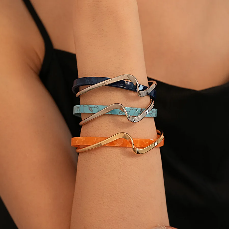 White Acrylic Bracelets Board Bend Metal Bangles Womens Hand Bracelets Geometric C- shaped Opening Bracelets Jewelry Gifts K