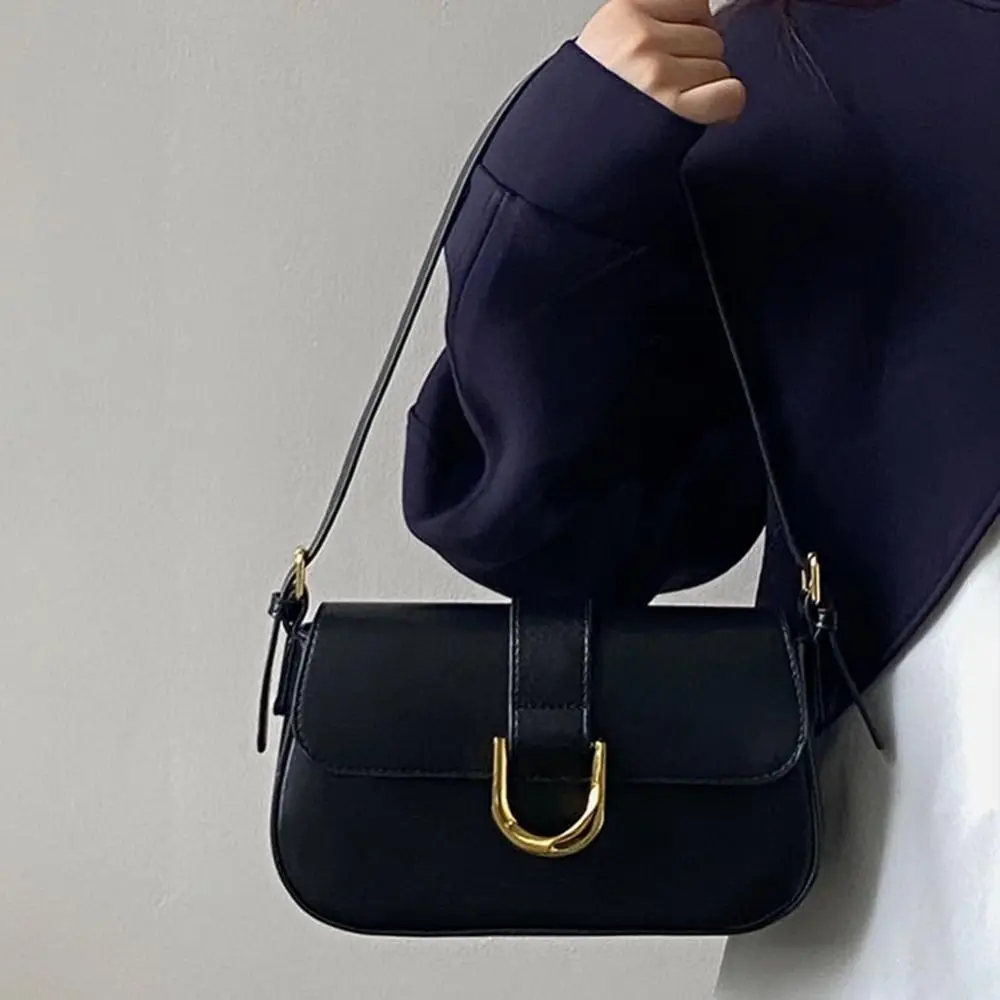 Classic PU Leather Horseshoe Buckle Casual Crossbody Bag Soild Color Small Shoulder Bag with Zipper Closure Women Clutch Purse