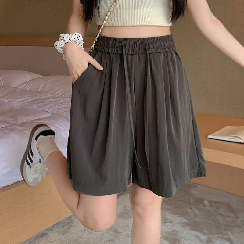 2024 Woman High Waist Folds Loose Shorts Girls Korean Fashion Y2k Clothes Slacks Female Harajuku Black Gray Apricot Shorts Pants