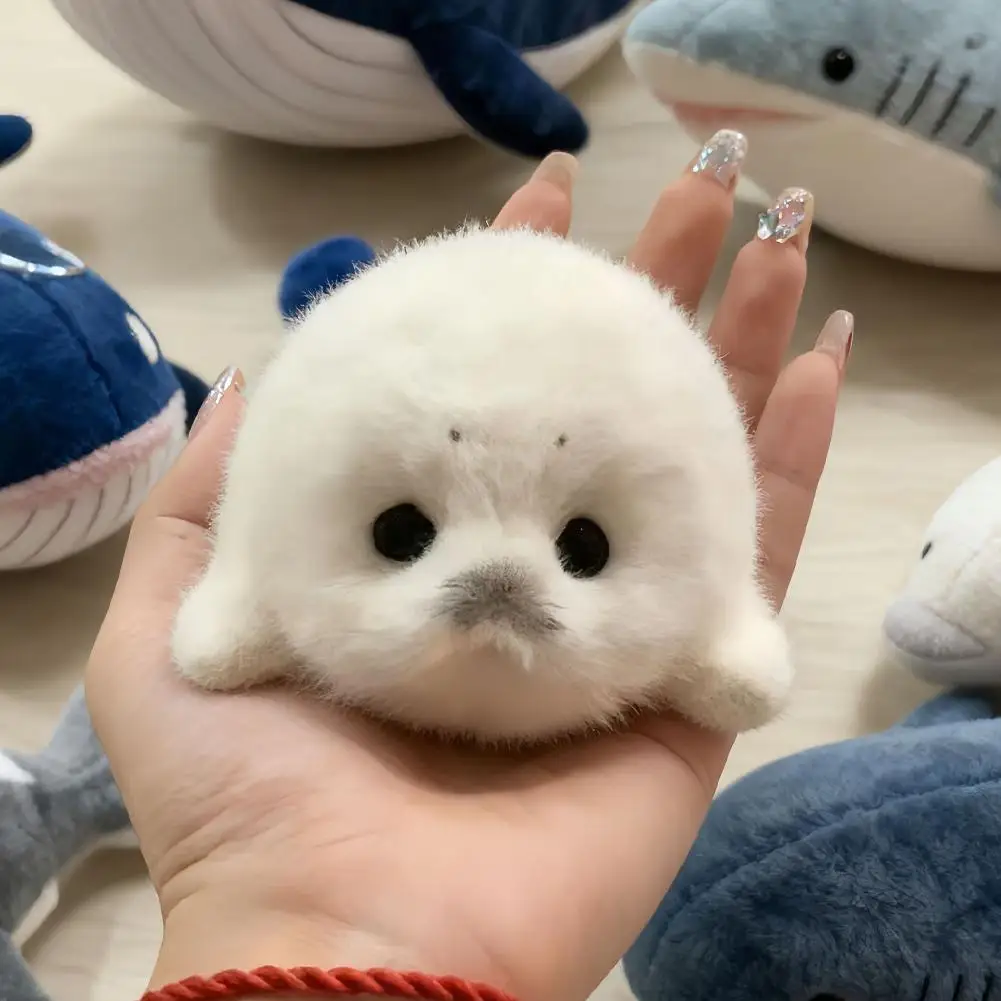 Soft Grey Seal Plush Keychain White Seal Plushies Animal Pendant Fashion Stuffed Doll Keyring Car Key Accessories Car Ornaments