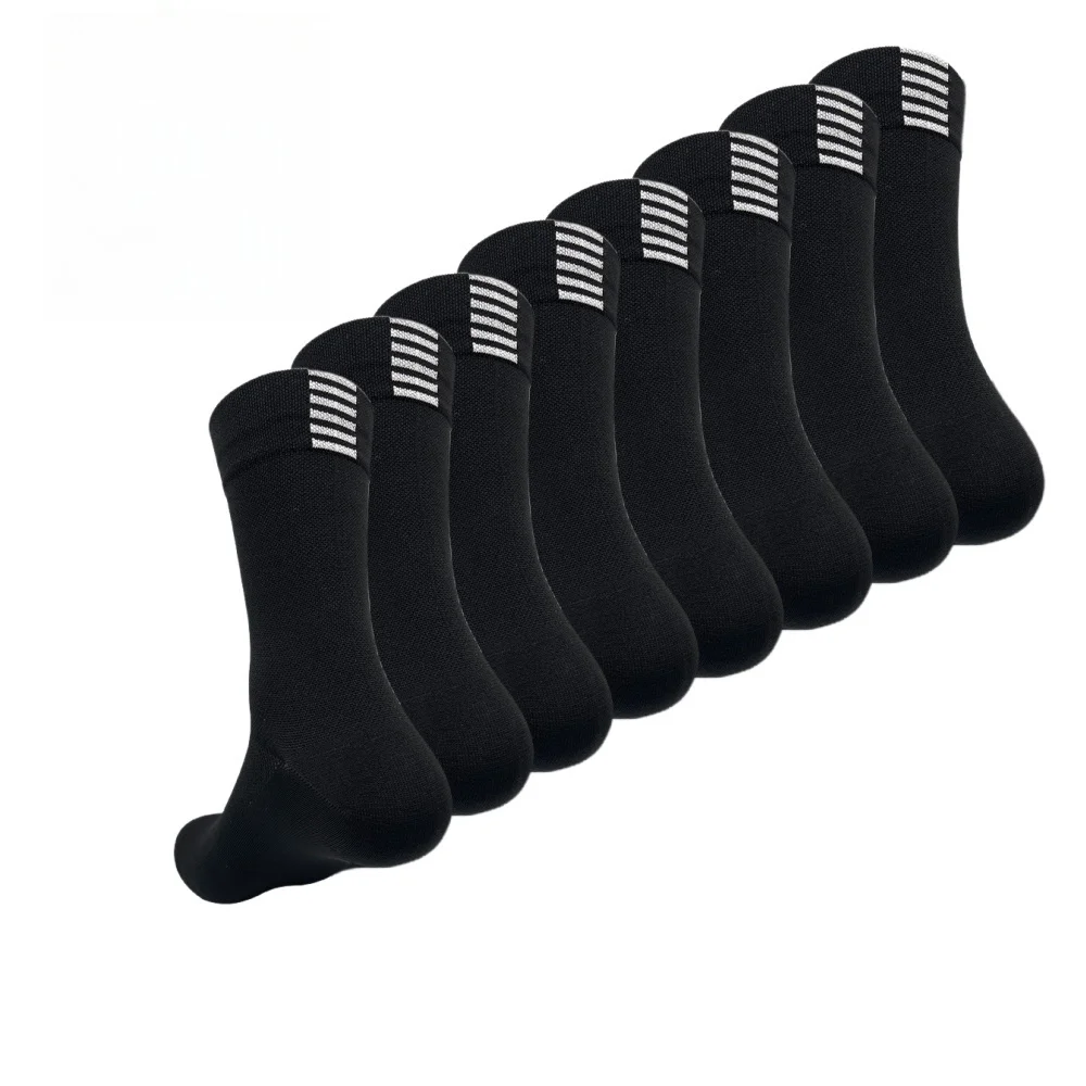 4 pairs Cycling Socks Running Quick Dry Medium Cylinder Men and Women Sports Fitness in the Tube