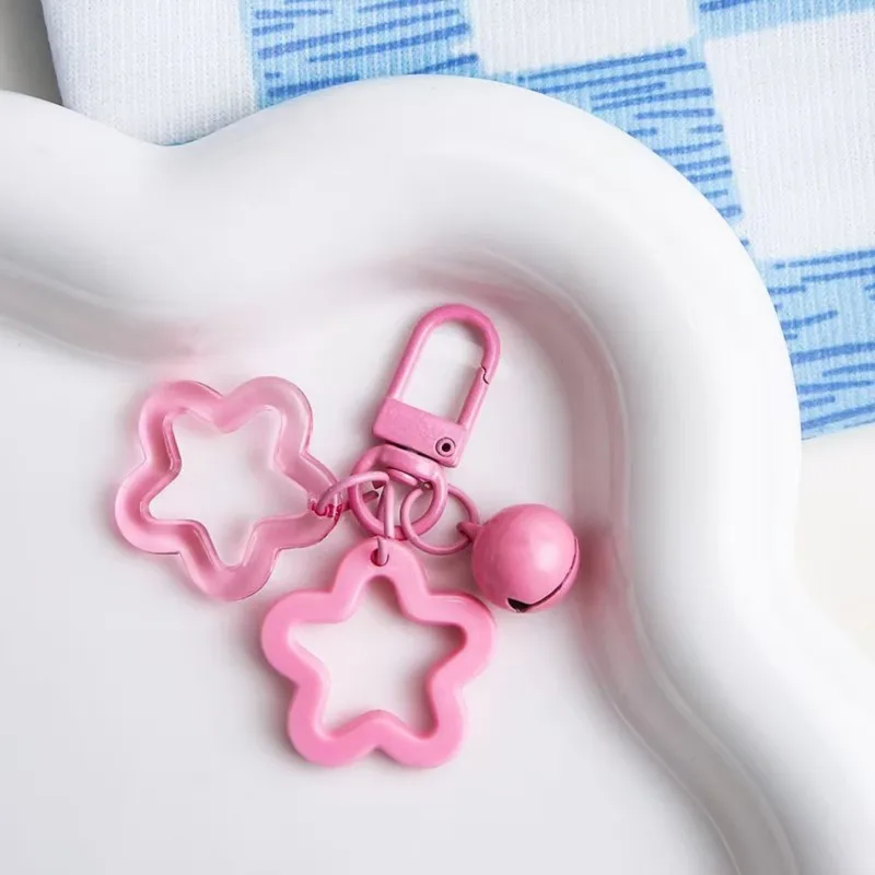 Colorful Star-Shaped Retractable Plastic ID Card Holder with Keychain. Cute and Practical, Suitable for Bus Cards, Campus ID