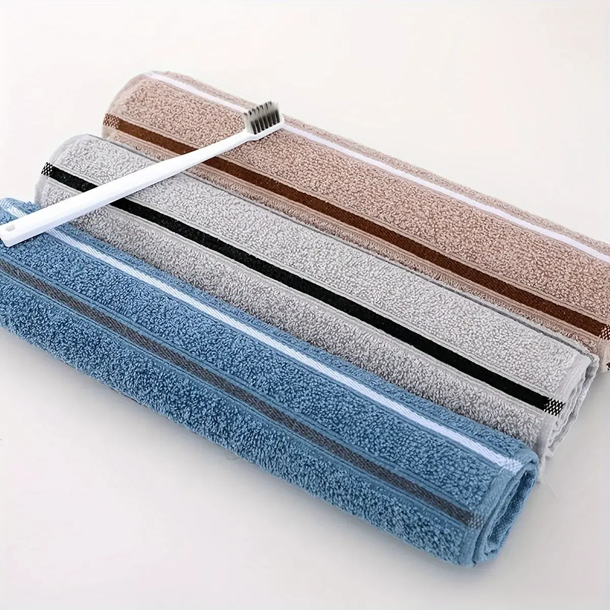 1 Pack of Premium Soft Absorbent Towels - Suitable for Home Use Bath Towels and Face Towels in a Variety of Colors.