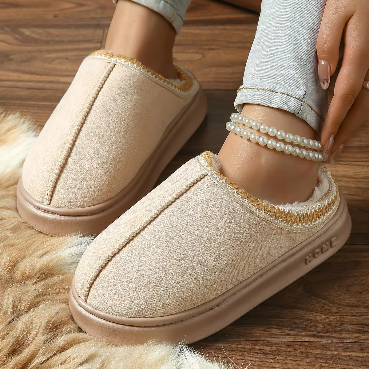 Hot Winter Women Slippers Plush Interior Anti Slip Thick Sole Fashion Embroidered Warm House Shoes for Ladies