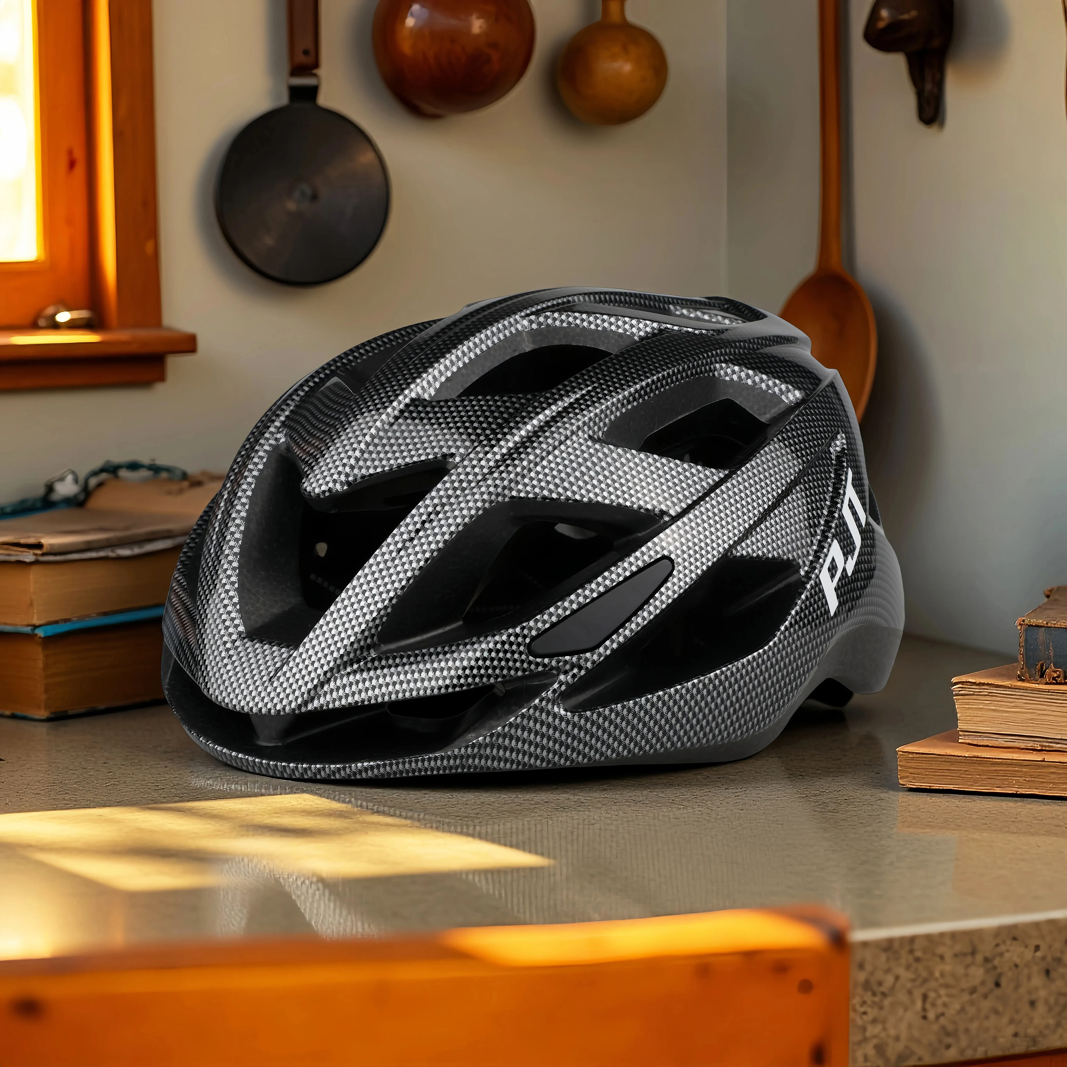 PJT Cycling Helmet Man Women Road Mountain Bike Helmet Outdoor Bicycle Skateboard Scooter Integrally-Molded Ultralight Helmet
