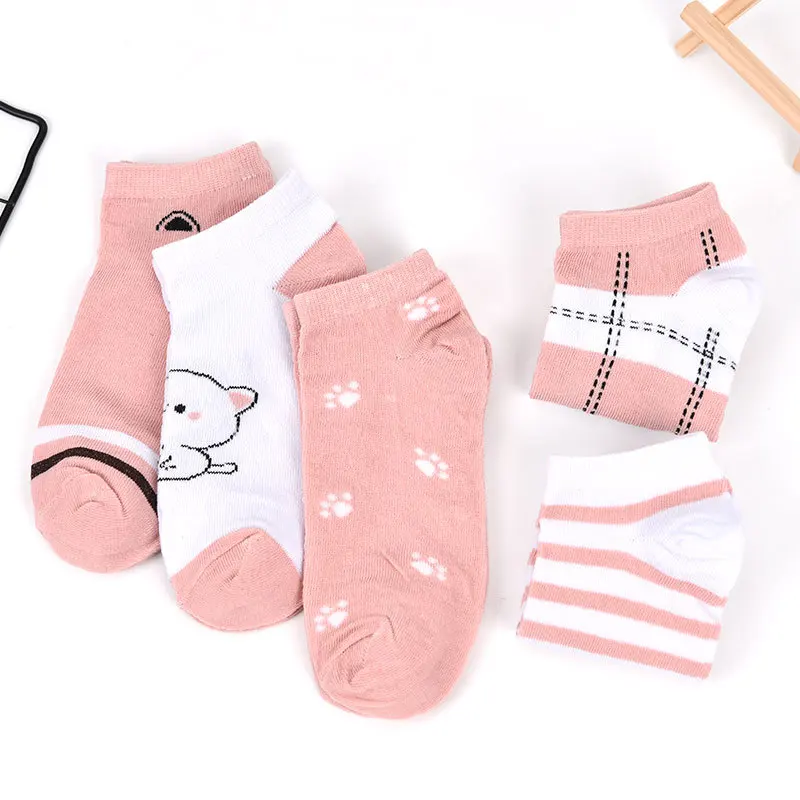 5 Pairs of Cute Cat Fashion Iadies Casual Short Socks 5 Pairs of Cute Cat Fashion Iadies Casual Short Socks