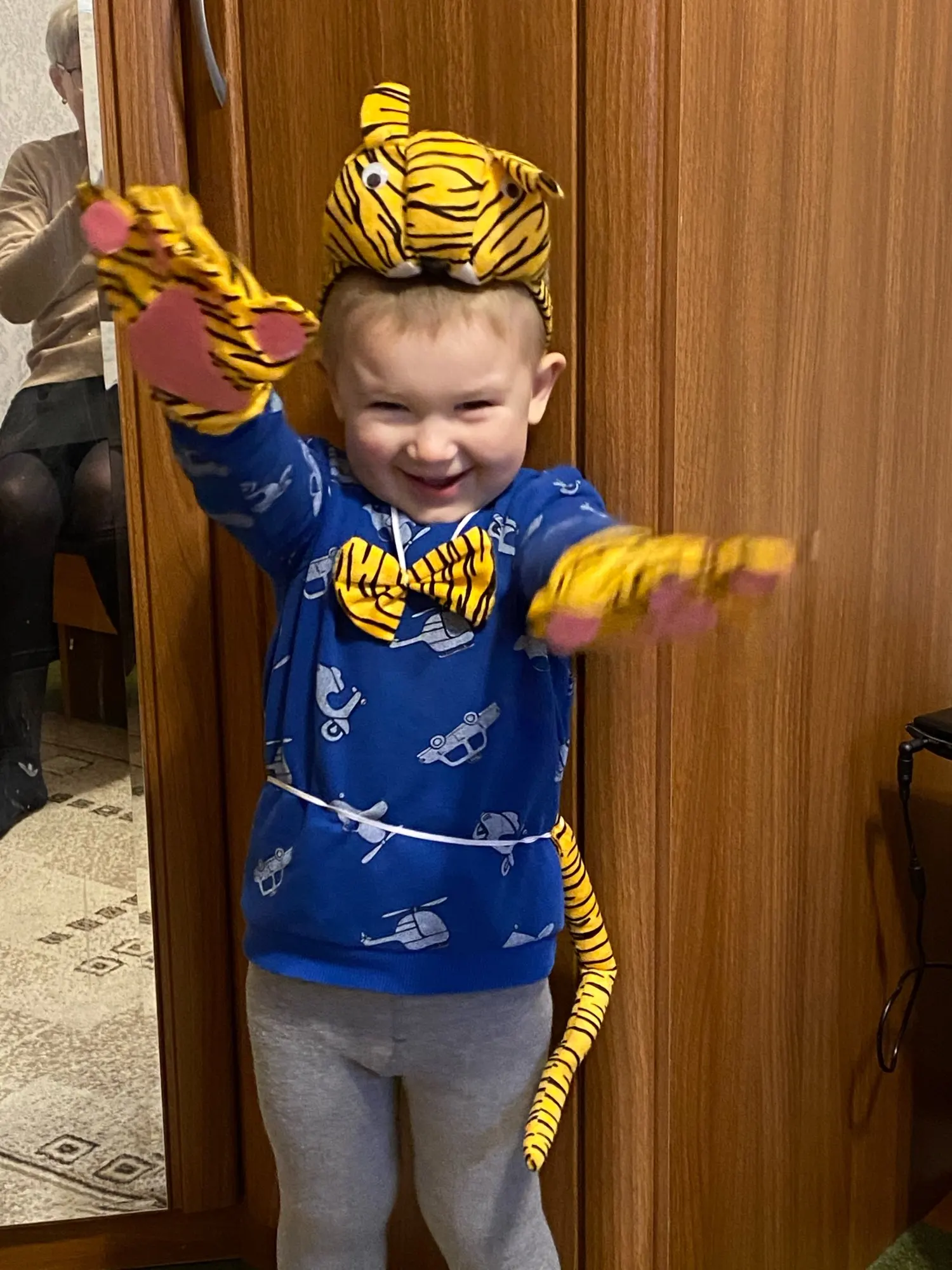 Boy Children Girl Animal Tiger Props Birthday Party Headband Tail Tie Skirt Headwear Halloween Costume Cosplay