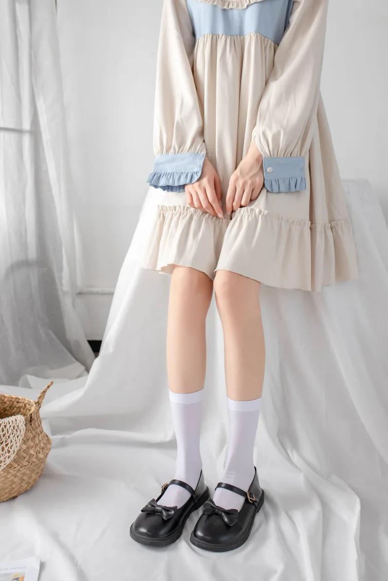 Women Socks Spring Summer Ladies Solid Color Socks Long Tube Short Socks High Mid Tube Socks Velvet White Black Soks for Girls