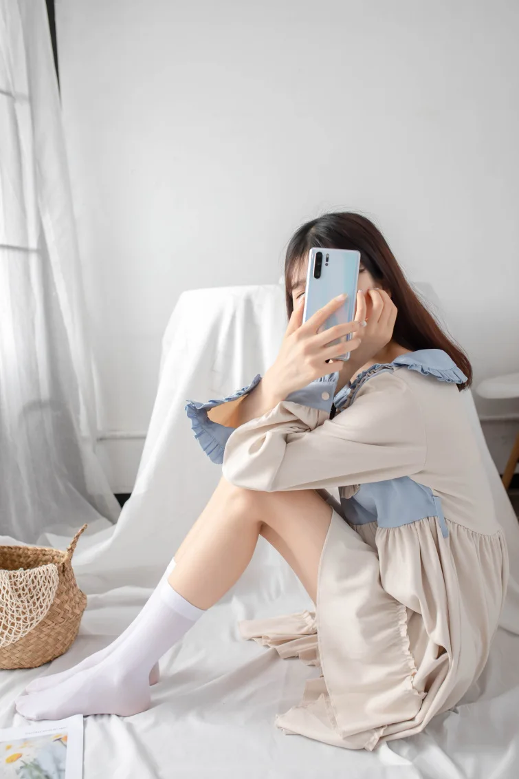 Women Socks Spring Summer Ladies Solid Color Socks Long Tube Short Socks High Mid Tube Socks Velvet White Black Soks for Girls