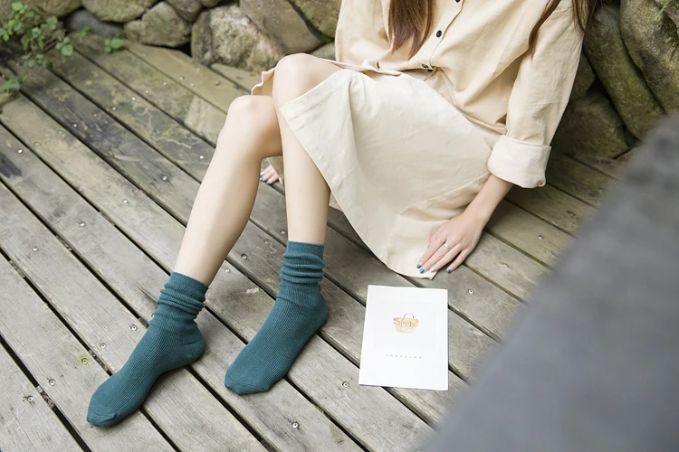 Japanese Style High School Girls High Socks Cotton Solid Color Loose Long Socks Cotton Knitting Black White Coffee Women's Socks