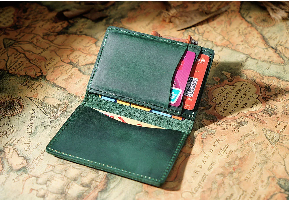 AIGUONIU Credit ID Card Holder Vintage Design Crazy Horse Leather Customized Business Men Women Wallet