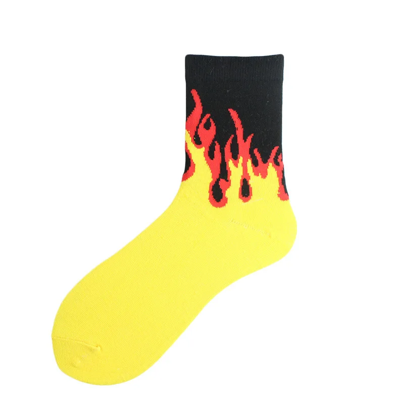 Unisex Flame Black White Yellow Fire Sokken Novelty Hip Hop Harajuku Socks Skateboard Calceines Mujer Street Skarpetki Socks