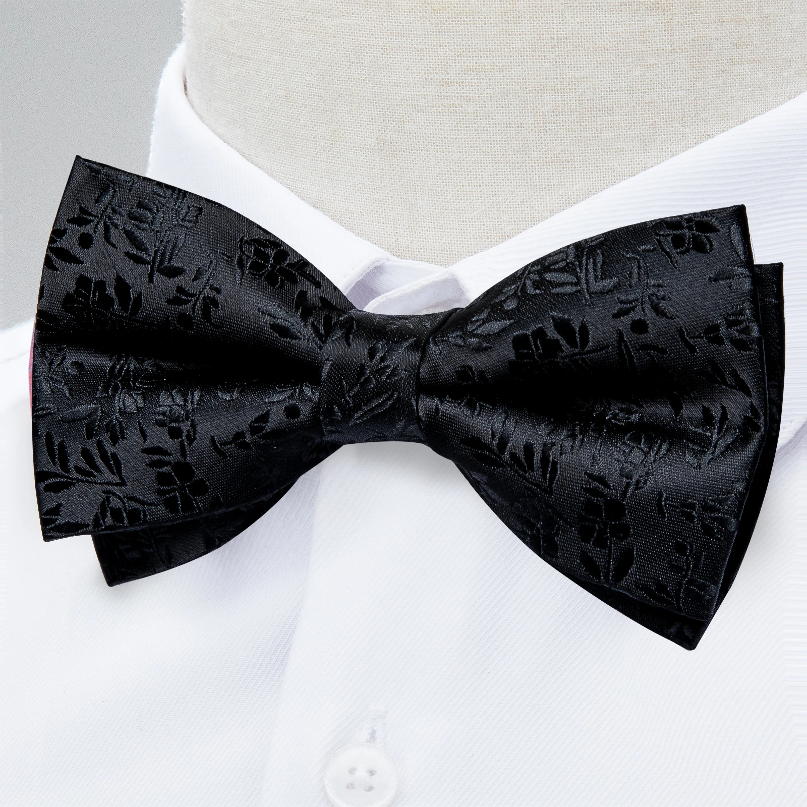 Classic Black Men Bow Ties Bowties Butterfly Pocket Square Cufflinks Set Suit Paisley Gold Pre-Tied Bow Tie