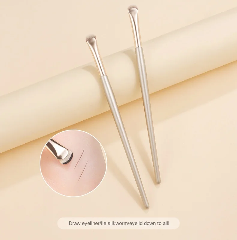 Upgrade Blade Eyeliner Brush Ultra Thin Fine Angle Flat Eyebrow Brush Under The Eye Makeup Brushes Precise Detail Brush White