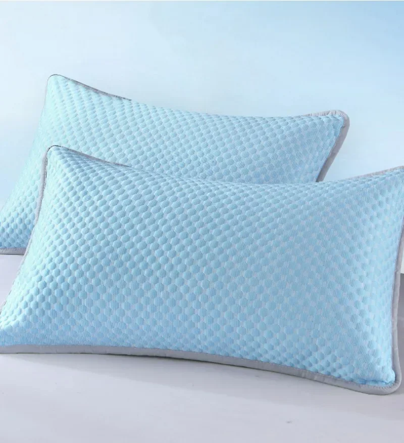 Summer Cooling Pillowcase Solid Color Ice Bean Bean Pillowcase Cool Feeling Air Conditioning Cover Washable  (No Pillow) 48x74cm