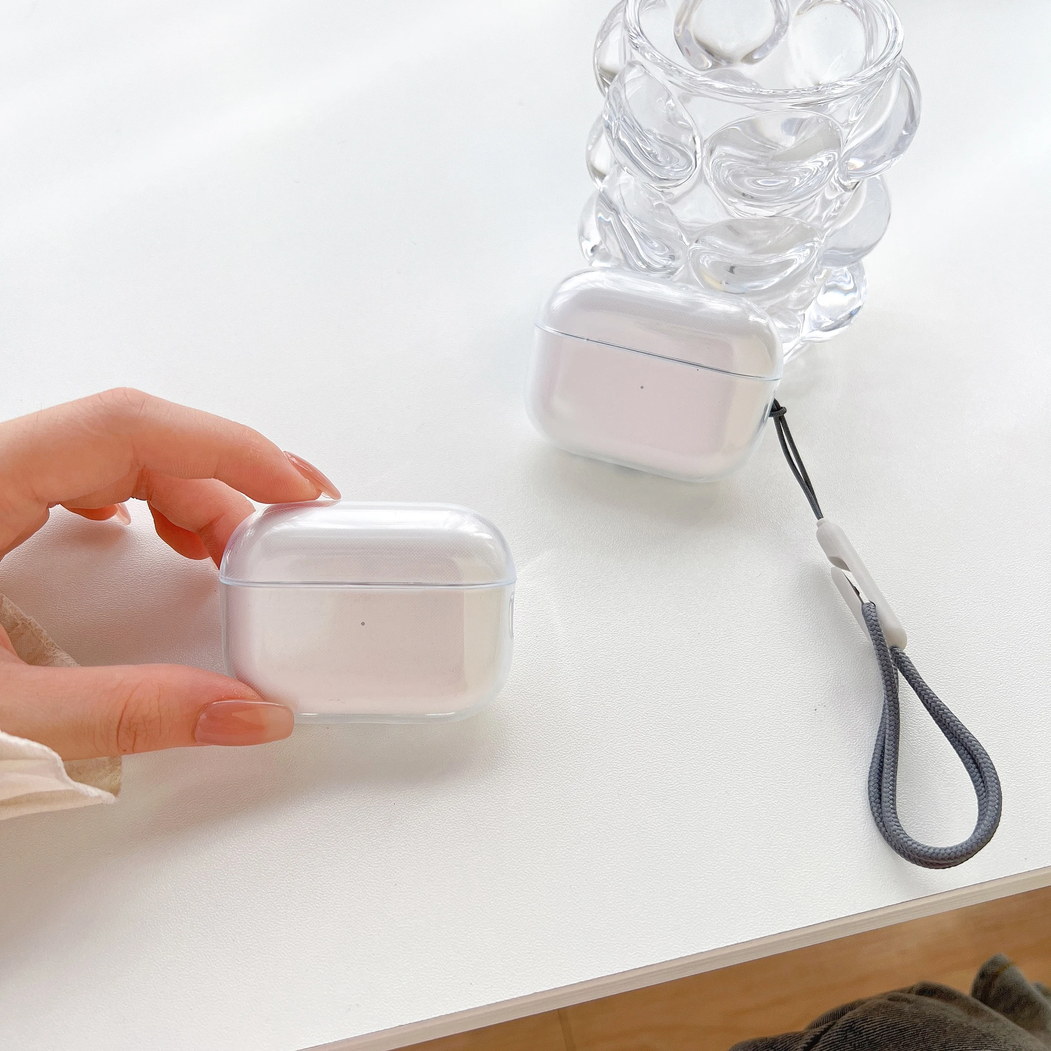 Clear Soft TPU Earphone Case for Airpods 4 3 2 1 Pro Pro2 Pro 3 Shockproof with Lanyard Strap for Airpods 4 Charging Case Cover
