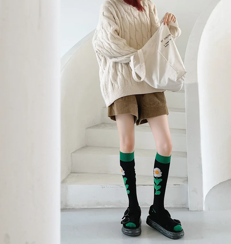 Calf socks European and American ins abstract art knee-length beautiful legs long combed cotton tide socks