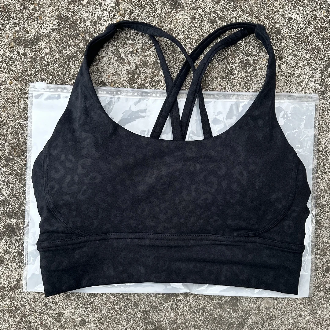 Solid Color Soft Cross Back Women Fitness Bra Tights Yoga Vest High Strength Shockproof Gym Sports Top Push Up With Chest Pad