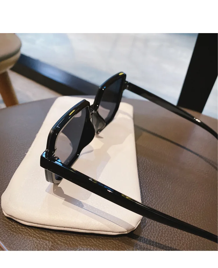 Big Frame Vintage Sunglasses Women Men Brand Square Sun Glasses Retro Eye Glasses Goggle for Male Female Polygon Sunglasses 