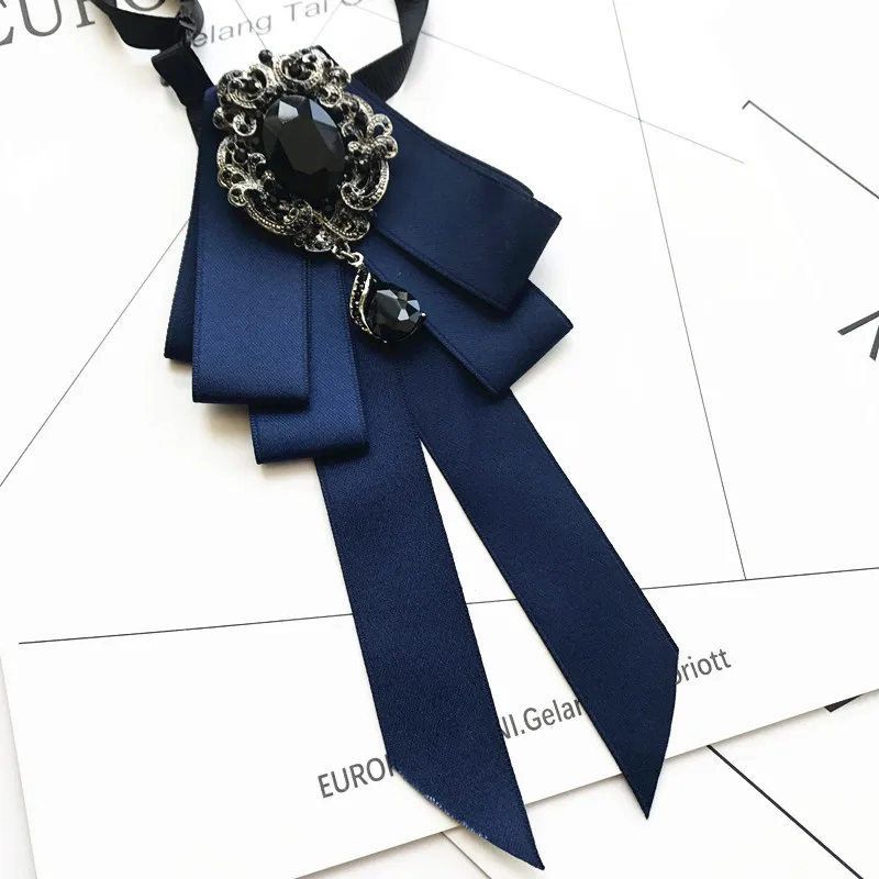 Vintage Crystal Fabric Bow Tie Brooch Korean Fashion Bowties Neckties for Women White Shirt Collar Luxury Jewelry Accessories