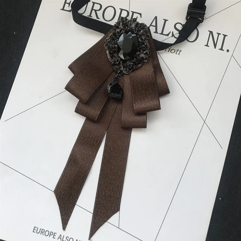Vintage Crystal Fabric Bow Tie Brooch Korean Fashion Bowties Neckties for Women White Shirt Collar Luxury Jewelry Accessories
