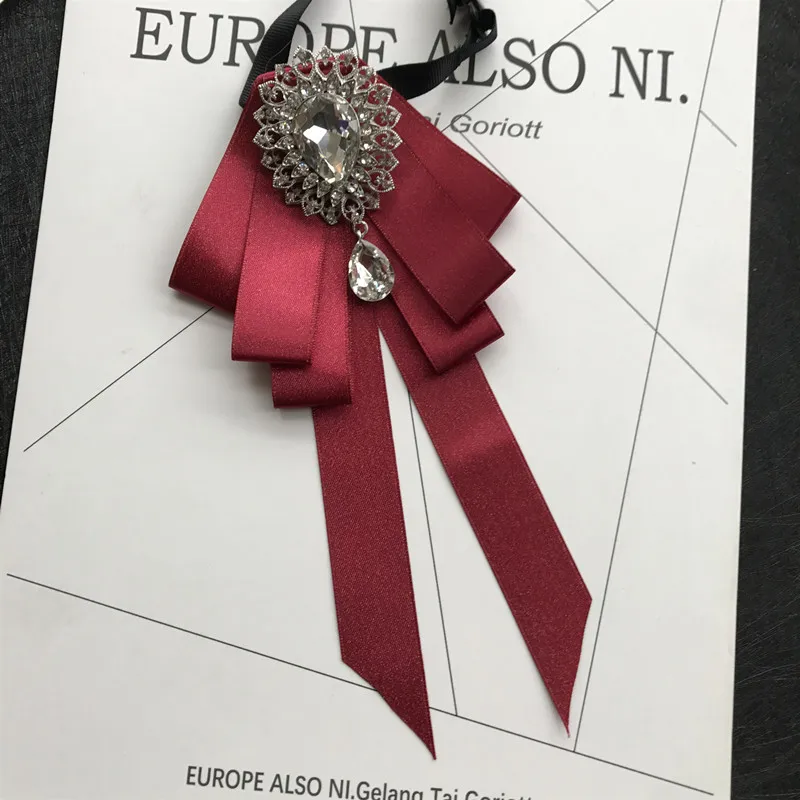Vintage Crystal Fabric Bow Tie Brooch Korean Fashion Bowties Neckties for Women White Shirt Collar Luxury Jewelry Accessories
