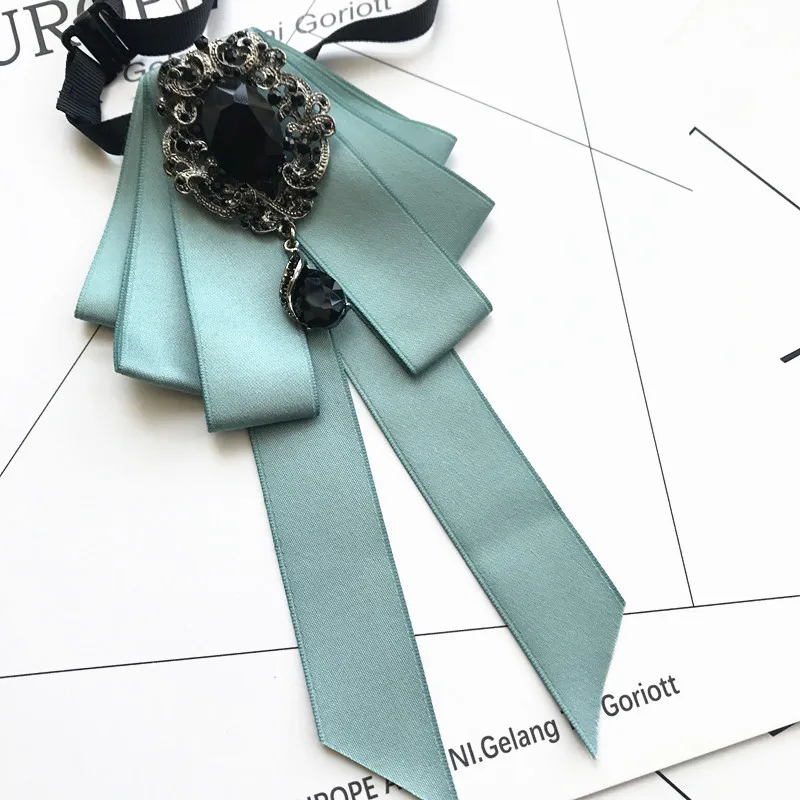 Vintage Crystal Fabric Bow Tie Brooch Korean Fashion Bowties Neckties for Women White Shirt Collar Luxury Jewelry Accessories