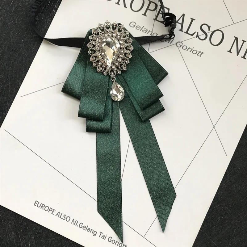 Vintage Crystal Fabric Bow Tie Brooch Korean Fashion Bowties Neckties for Women White Shirt Collar Luxury Jewelry Accessories