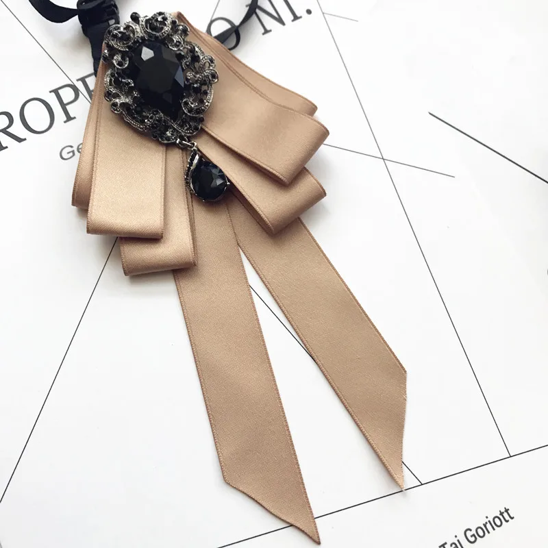 Vintage Crystal Fabric Bow Tie Brooch Korean Fashion Bowties Neckties for Women White Shirt Collar Luxury Jewelry Accessories