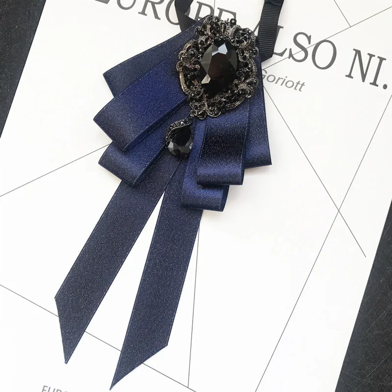 Vintage Crystal Fabric Bow Tie Brooch Korean Fashion Bowties Neckties for Women White Shirt Collar Luxury Jewelry Accessories