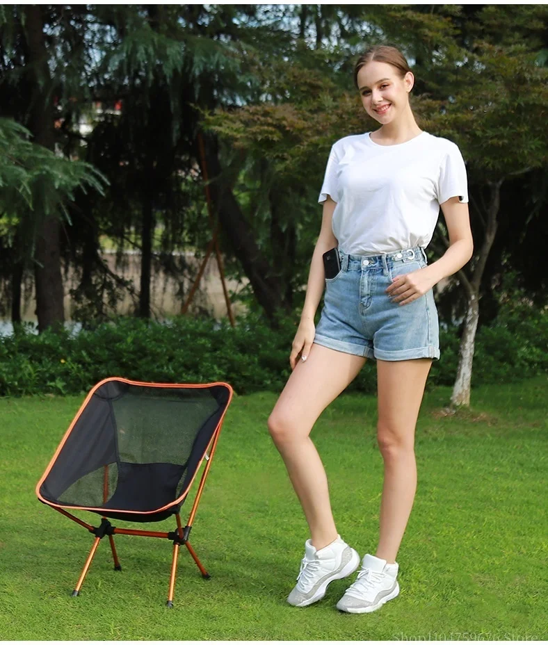 Outdoor Moon Chair, Camping Folding Chair, Portable Leisure Backrest Chair, Ultra-Light Aluminum Alloy Folding Chair Comfortable