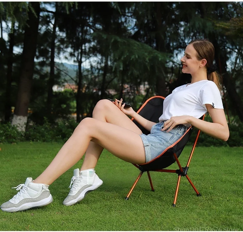 Outdoor Moon Chair, Camping Folding Chair, Portable Leisure Backrest Chair, Ultra-Light Aluminum Alloy Folding Chair Comfortable