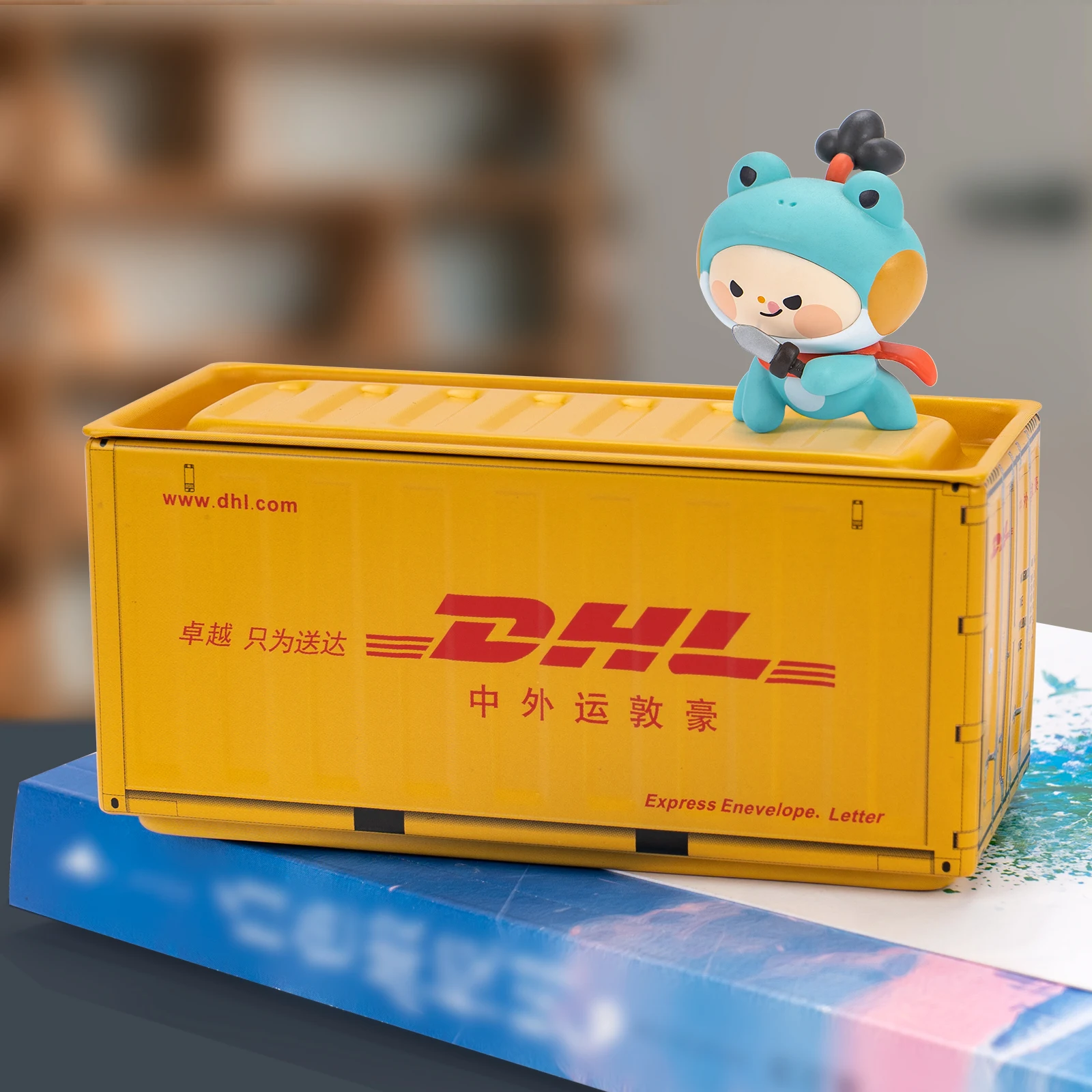 Miniature Storage Display Box Desktop Mini Container Model Mini Iron Storage Box Creative Decoration Collect Small Items Gifts