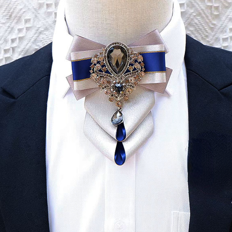 Luxury Rhinestone Bow Tie Brooch Pocket Towel Set Men's High-end Jewelry Gift Fashion New British Korean Men Wedding Accessories