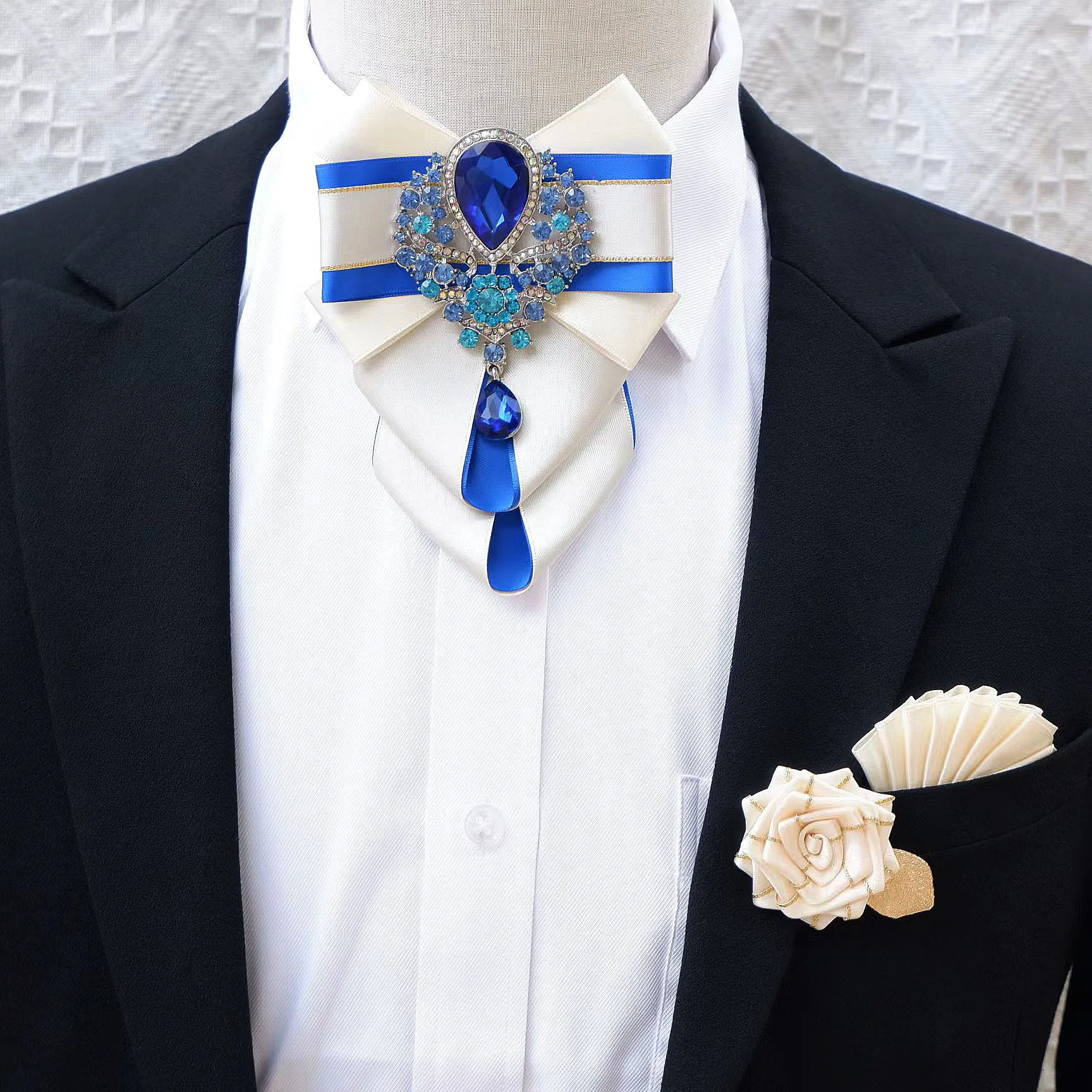 Luxury Rhinestone Bow Tie Brooch Pocket Towel Set Men's High-end Jewelry Gift Fashion New British Korean Men Wedding Accessories