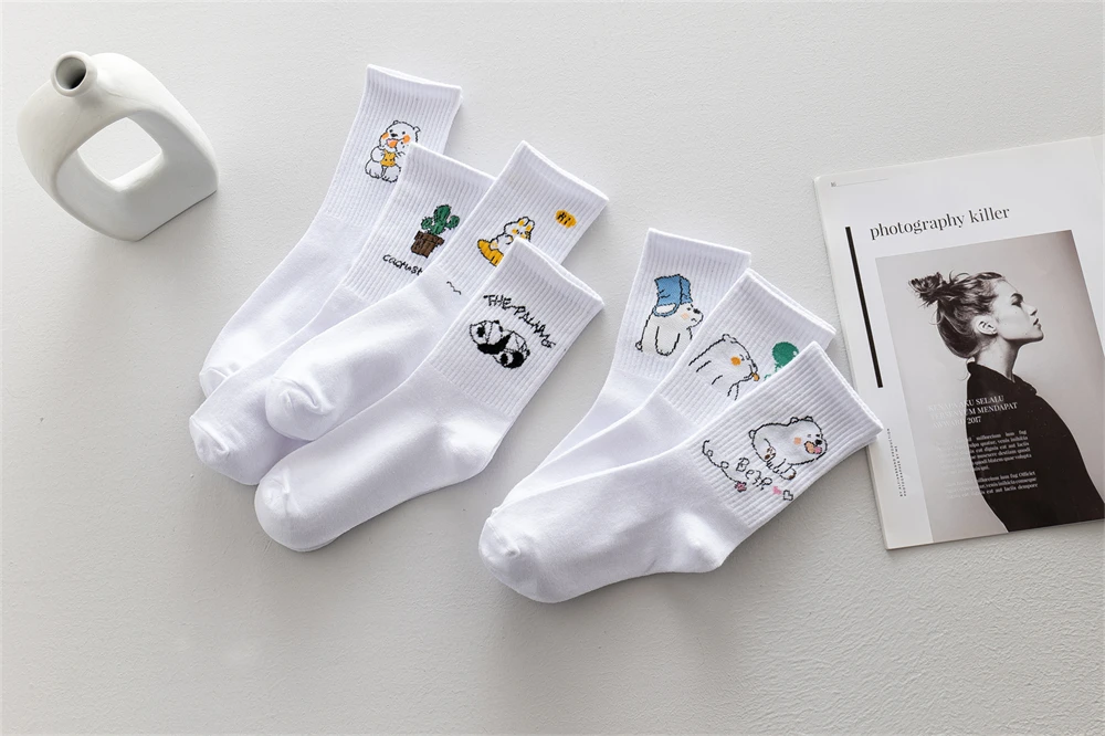 Ins New Autumn Cartoon Bear Panda Rabbit Cactus White Sports Women Soft Cotton Cute Winter Socks Kawaii Hipster Street Graffiti