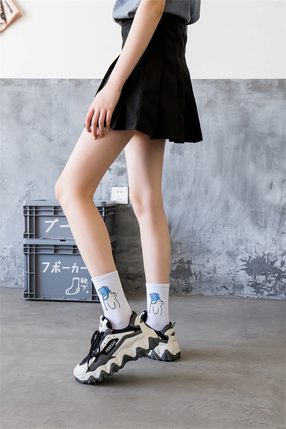 Ins New Autumn Cartoon Bear Panda Rabbit Cactus White Sports Women Soft Cotton Cute Winter Socks Kawaii Hipster Street Graffiti