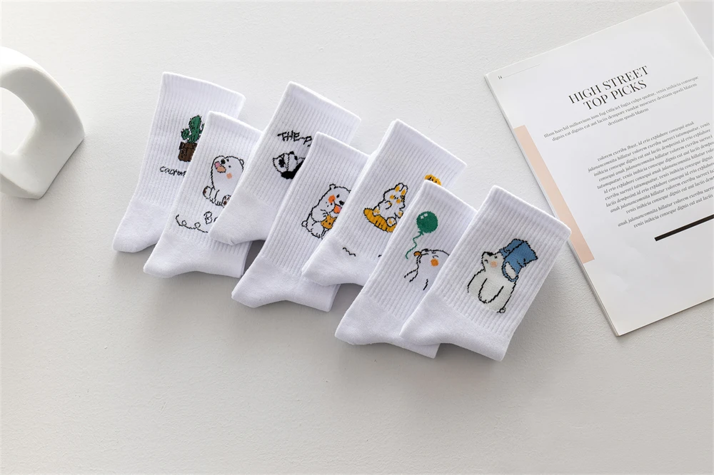Ins New Autumn Cartoon Bear Panda Rabbit Cactus White Sports Women Soft Cotton Cute Winter Socks Kawaii Hipster Street Graffiti